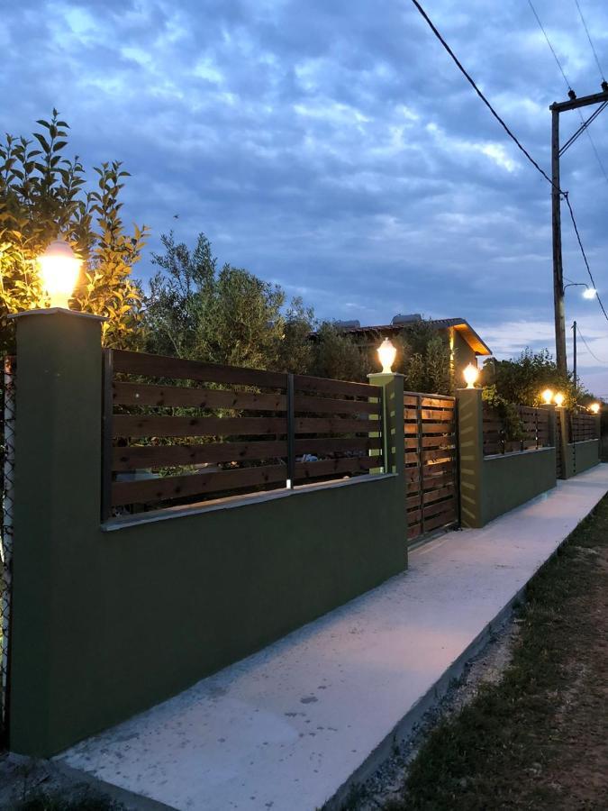 Green Olive Studios 2 Ейос Мамас Екстериор снимка
